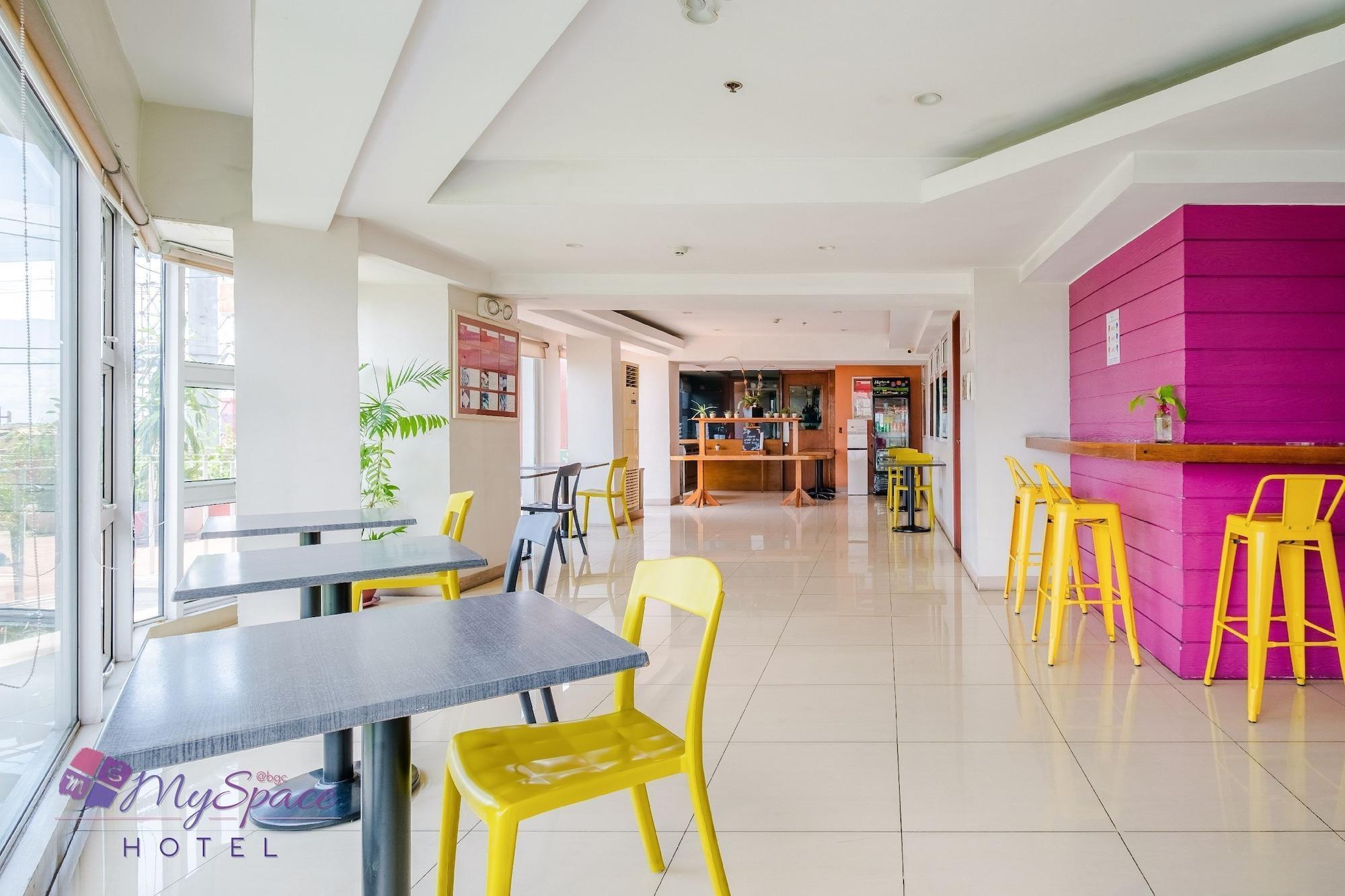 Myspace Hotel @Bgc Pasig City Zewnętrze zdjęcie